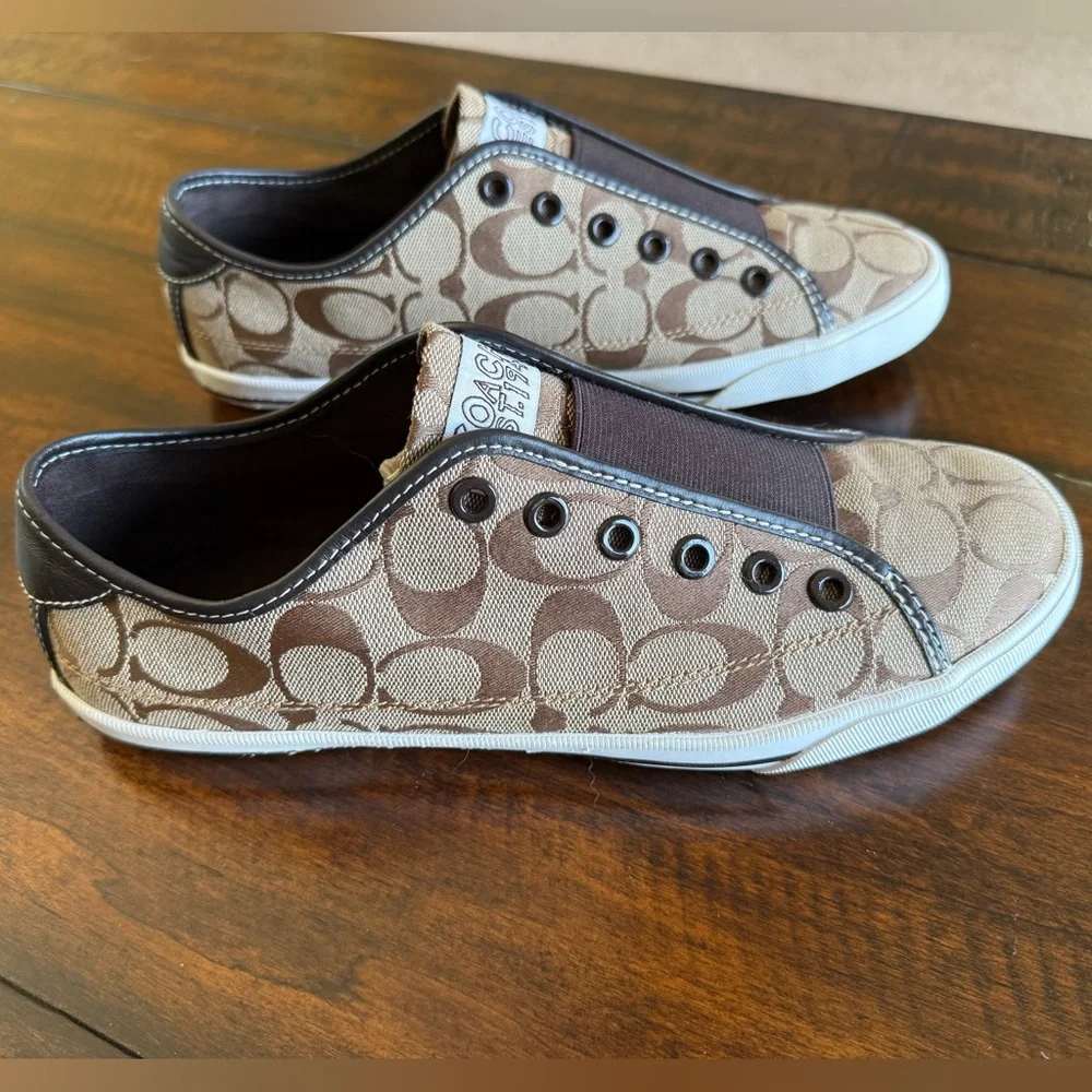 Vintage Coach Bev Signature Logo Jacquard Slip-On Sneakers - Picture 4 of 7